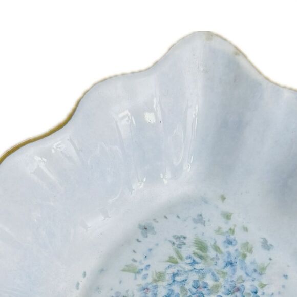 Scalloped Dish with Floral Design and Gold Edging - Picture 3 of 7